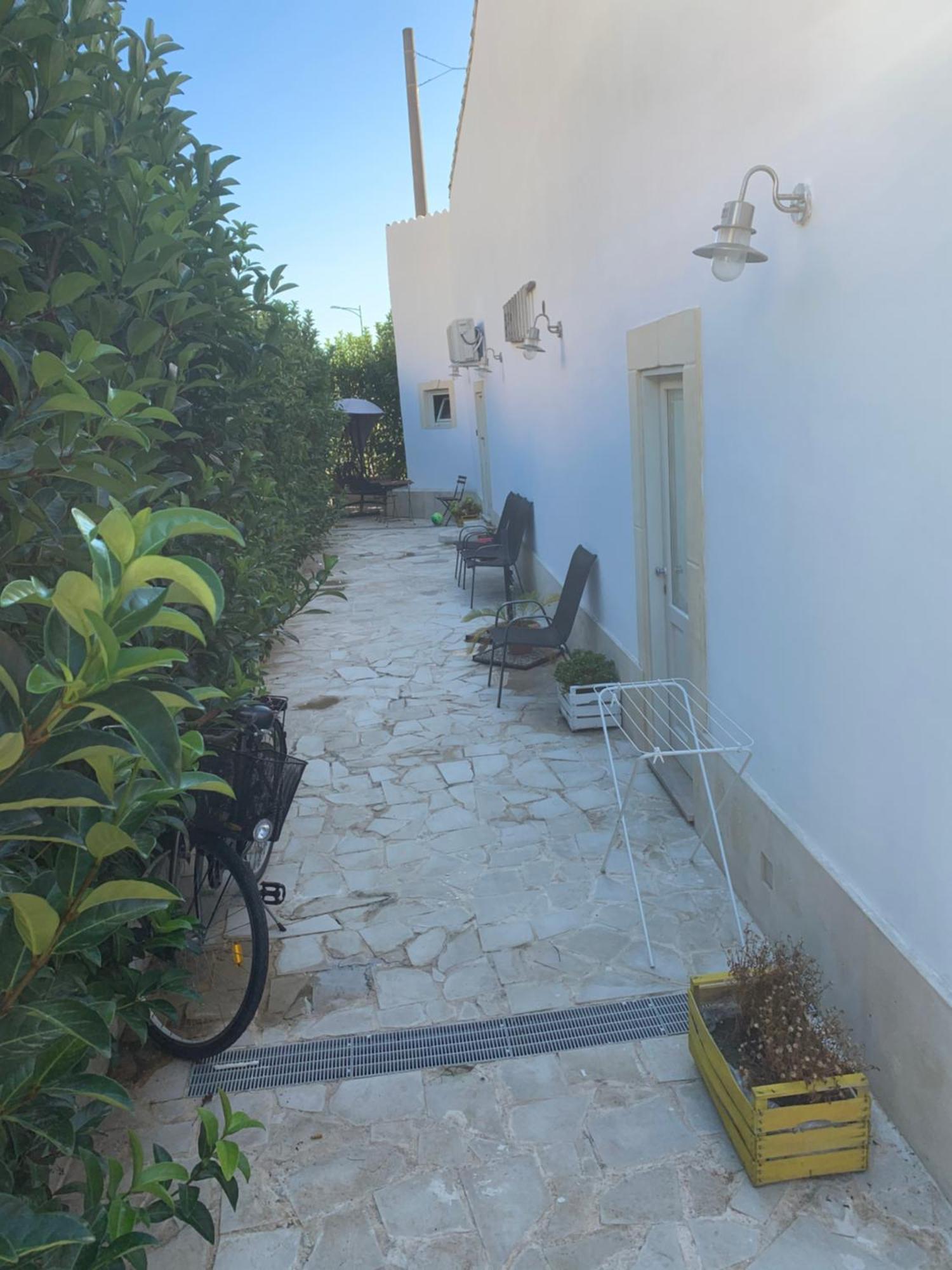 Re Bafe Otel Siraküza Dış mekan fotoğraf
